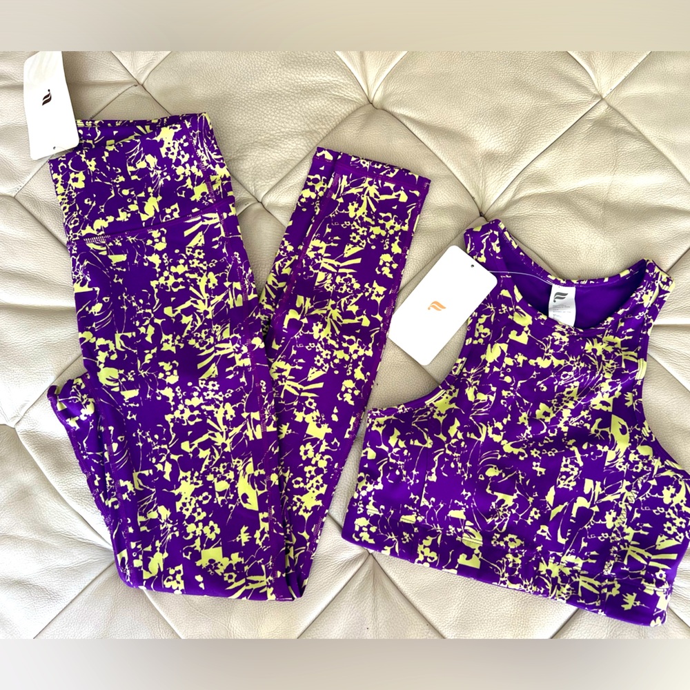 Fabletics NWT size small purple set